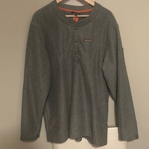 Patagonia work sweatshirt.